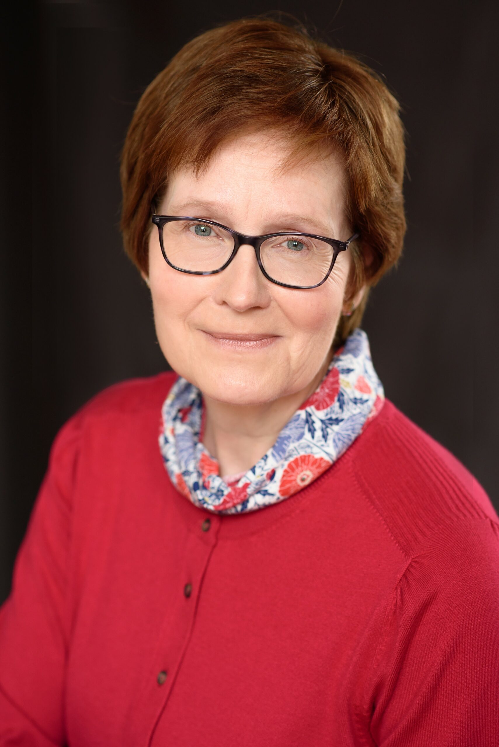 Karen Shearer headshot.
