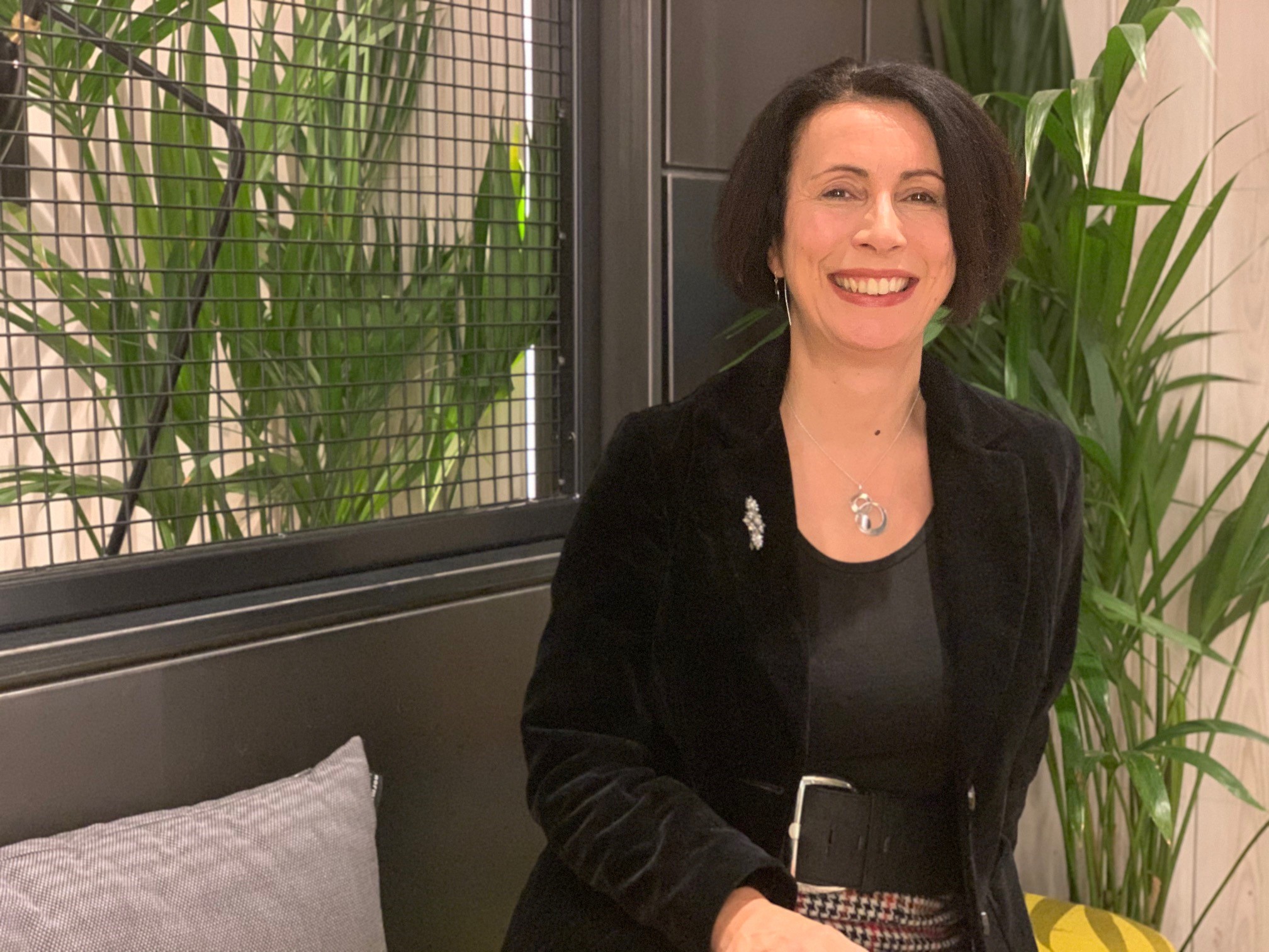 Sarah Gosling headshot.